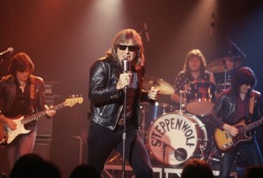 Das ewige Brüllen des Steppenwolfs: Neuigkeiten zu Steppenwolfs beliebten Liedern und Alben