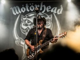 Der unsterbliche Herzschlag des Rocks: Lemmy Kilmister und die legendären Lieder und Alben von Motörhead